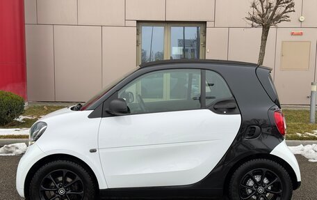 Smart Fortwo III, 2018 год, 995 000 рублей, 3 фотография