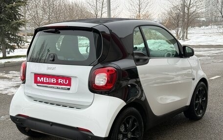 Smart Fortwo III, 2018 год, 995 000 рублей, 6 фотография