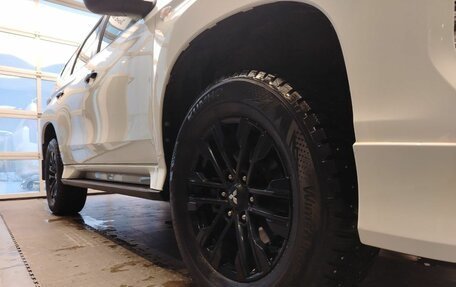 Mitsubishi Montero Sport, 2022 год, 3 990 000 рублей, 11 фотография