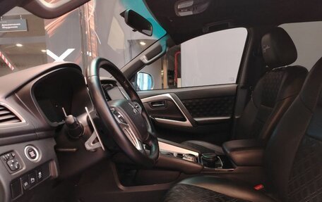 Mitsubishi Montero Sport, 2022 год, 3 990 000 рублей, 17 фотография