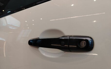 Mitsubishi Montero Sport, 2022 год, 3 990 000 рублей, 23 фотография