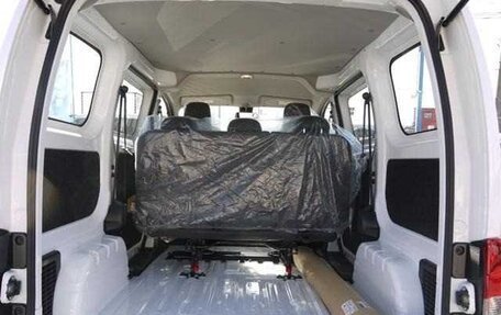 Nissan NV200, 2024 год, 1 300 000 рублей, 8 фотография