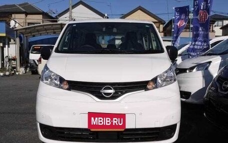 Nissan NV200, 2024 год, 1 300 000 рублей, 2 фотография