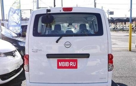 Nissan NV200, 2024 год, 1 300 000 рублей, 3 фотография