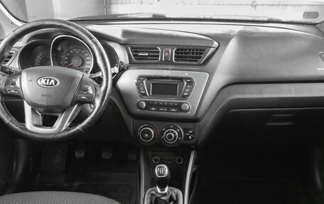 KIA Rio III рестайлинг, 2014 год, 770 000 рублей, 14 фотография