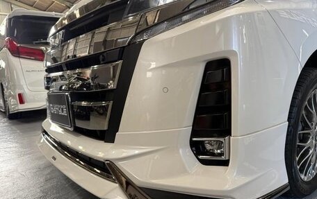 Toyota Noah III, 2021 год, 1 950 888 рублей, 6 фотография