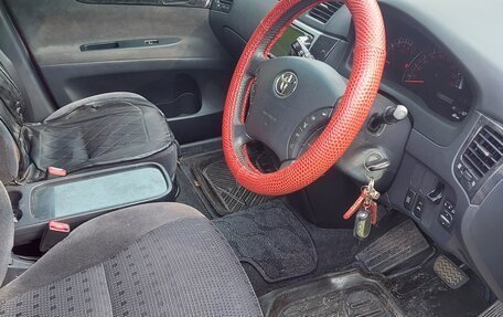 Toyota Ipsum II, 2007 год, 1 570 000 рублей, 5 фотография