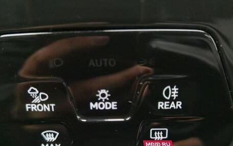 Volkswagen Golf VIII, 2022 год, 1 690 000 рублей, 21 фотография