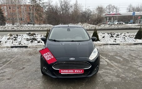 Ford Fiesta, 2015 год, 730 000 рублей, 2 фотография