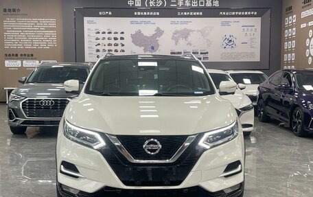 Nissan Qashqai, 2022 год, 1 920 000 рублей, 2 фотография