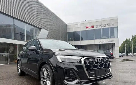 Audi Q7, 2026 год, 15 800 000 рублей, 1 фотография