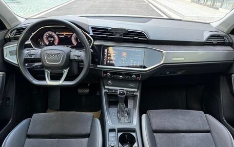 Audi Q3, 2022 год, 2 610 999 рублей, 13 фотография