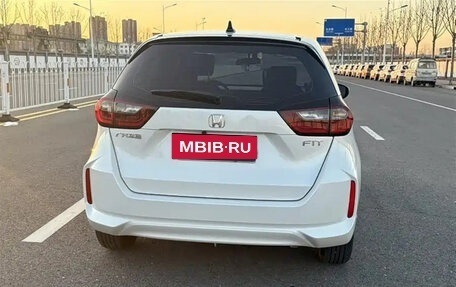 Honda Fit, 2023 год, 1 225 911 рублей, 6 фотография