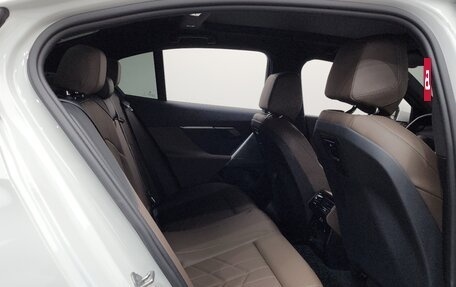 BMW 5 серия, 2023 год, 7 581 000 рублей, 18 фотография