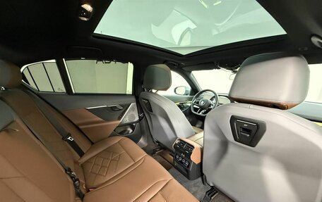 BMW 5 серия, 2025 год, 10 090 000 рублей, 17 фотография