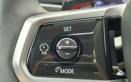 BMW 5 серия, 2025 год, 10 090 000 рублей, 21 фотография