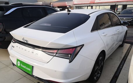 Hyundai Elantra, 2022 год, 1 451 825 рублей, 5 фотография