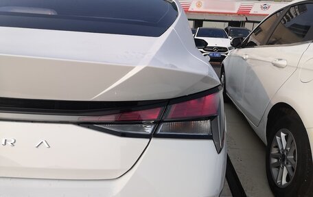 Hyundai Elantra, 2022 год, 1 451 825 рублей, 8 фотография