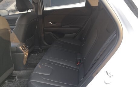 Hyundai Elantra, 2022 год, 1 451 825 рублей, 18 фотография