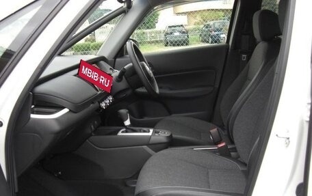 Honda Fit, 2021 год, 900 000 рублей, 12 фотография