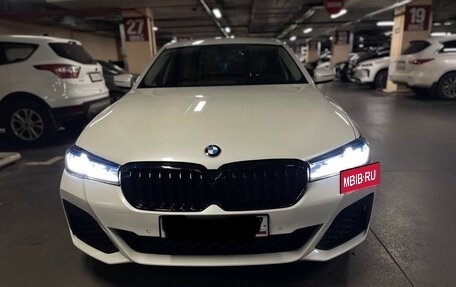 BMW 5 серия, 2019 год, 3 300 000 рублей, 8 фотография