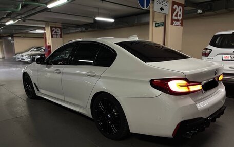 BMW 5 серия, 2019 год, 3 300 000 рублей, 13 фотография