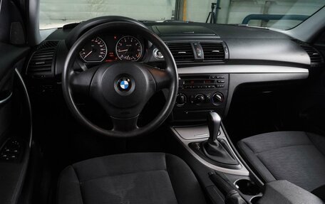 BMW 1 серия, 2011 год, 879 000 рублей, 6 фотография