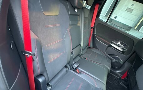 Mercedes-Benz GLB AMG, 2024 год, 7 000 000 рублей, 18 фотография