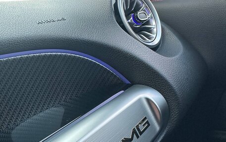 Mercedes-Benz GLB AMG, 2024 год, 7 000 000 рублей, 16 фотография