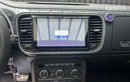 Volkswagen Beetle, 2013 год, 790 222 рублей, 10 фотография