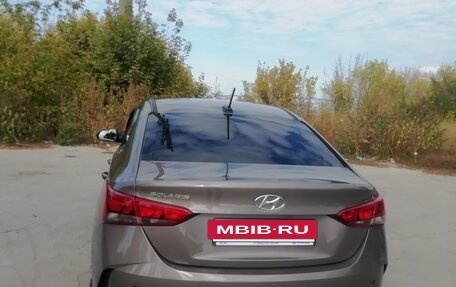 Hyundai Solaris II рестайлинг, 2021 год, 1 680 000 рублей, 8 фотография