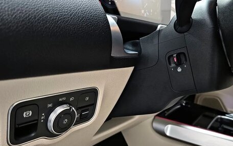 Mercedes-Benz GLB, 2023 год, 3 000 000 рублей, 9 фотография