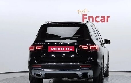 Mercedes-Benz GLB, 2023 год, 3 000 000 рублей, 4 фотография