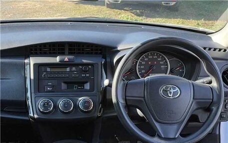 Toyota Corolla, 2022 год, 1 200 000 рублей, 3 фотография