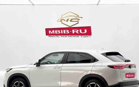 Honda Vezel, 2023 год, 2 020 000 рублей, 6 фотография