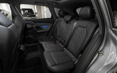 Audi Q5, 2025 год, 7 690 000 рублей, 13 фотография