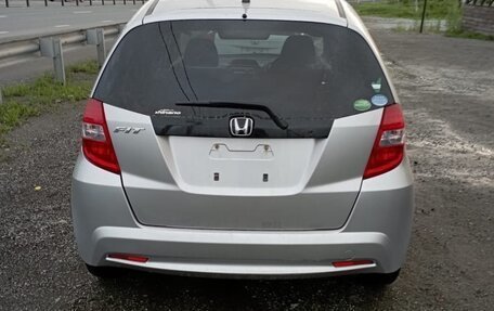 Honda Fit III, 2013 год, 910 000 рублей, 3 фотография