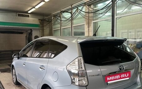 Toyota Prius Alpha I (ZVW40/41), 2013 год, 1 150 000 рублей, 9 фотография