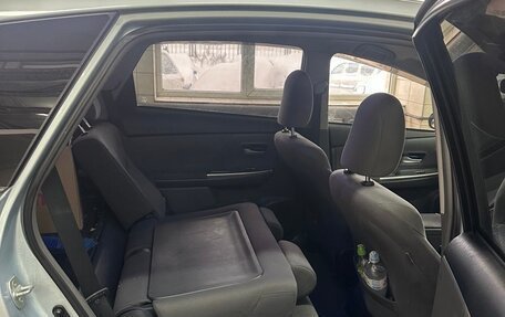 Toyota Prius Alpha I (ZVW40/41), 2013 год, 1 150 000 рублей, 15 фотография