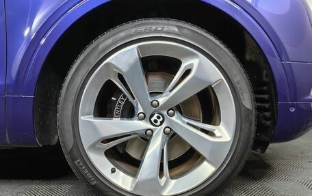 Bentley Bentayga I, 2018 год, 9 800 000 рублей, 9 фотография