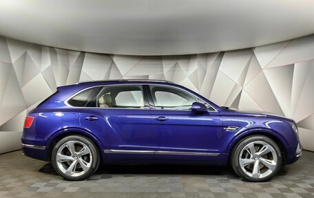 Bentley Bentayga I, 2018 год, 9 800 000 рублей, 6 фотография