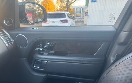 Land Rover Range Rover IV рестайлинг, 2018 год, 5 000 000 рублей, 8 фотография