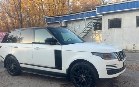 Land Rover Range Rover IV рестайлинг, 2018 год, 5 000 000 рублей, 2 фотография