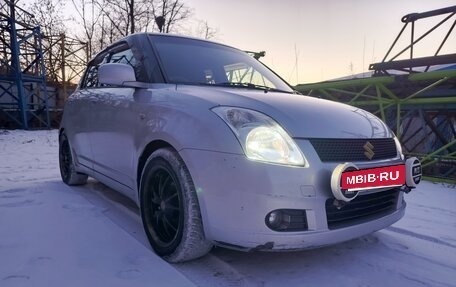 Suzuki Swift III, 2004 год, 400 000 рублей, 3 фотография