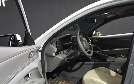 Hyundai Avante, 2025 год, 2 650 000 рублей, 11 фотография