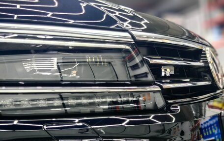 Volkswagen Tiguan II, 2018 год, 2 380 000 рублей, 7 фотография