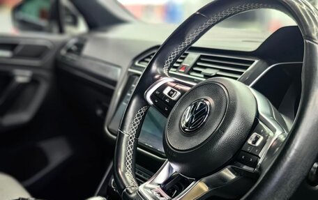 Volkswagen Tiguan II, 2018 год, 2 380 000 рублей, 9 фотография