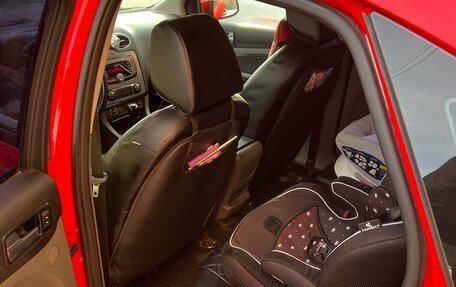 Ford Focus II рестайлинг, 2011 год, 700 000 рублей, 6 фотография