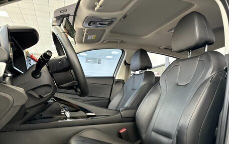 Hyundai Elantra, 2022 год, 1 470 000 рублей, 8 фотография