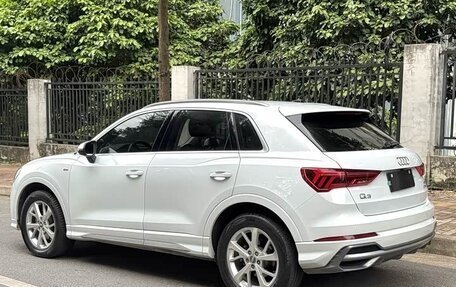 Audi Q3, 2022 год, 2 300 000 рублей, 4 фотография